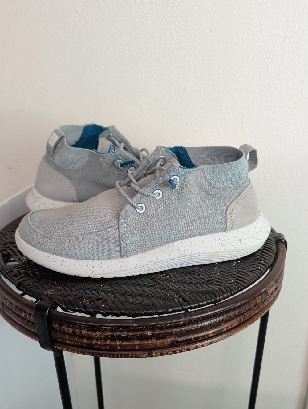 Reef Swell Sole Whitecap Sneakers Men Size 10.5